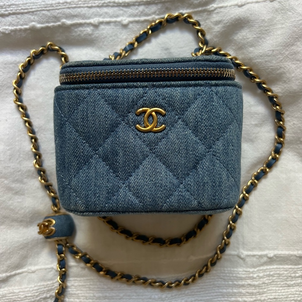 Chanel Pearl Crush Denim Mini Vanity on a Chain - Picture 2 of 11